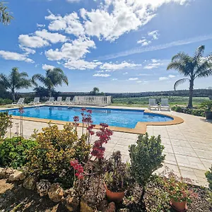 Vakantiehuis Quinta Do Bravo - Swimming Pool - By Bedzy, Silves